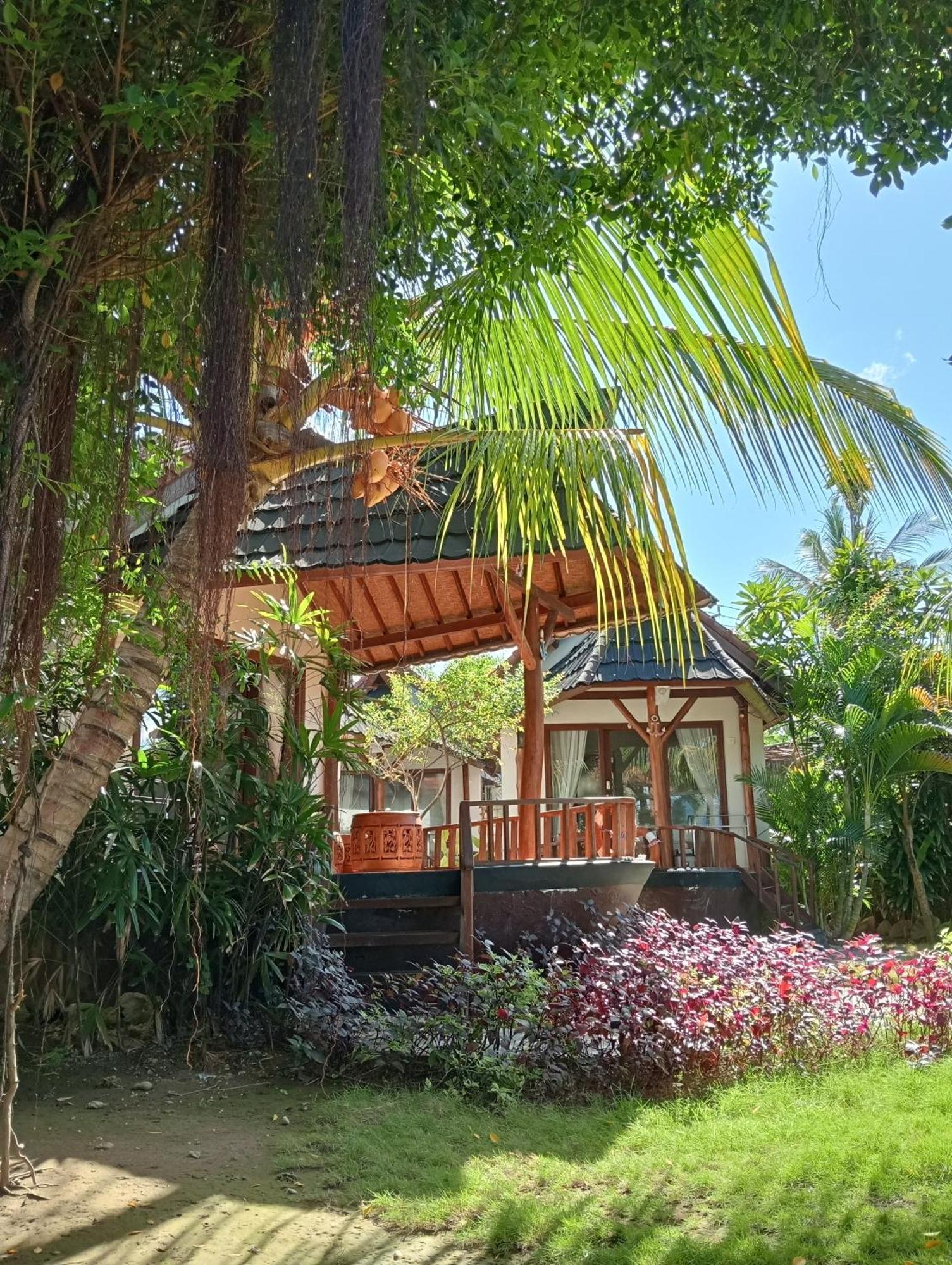 Hotel The Umah Prahu Batununggul Exterior foto